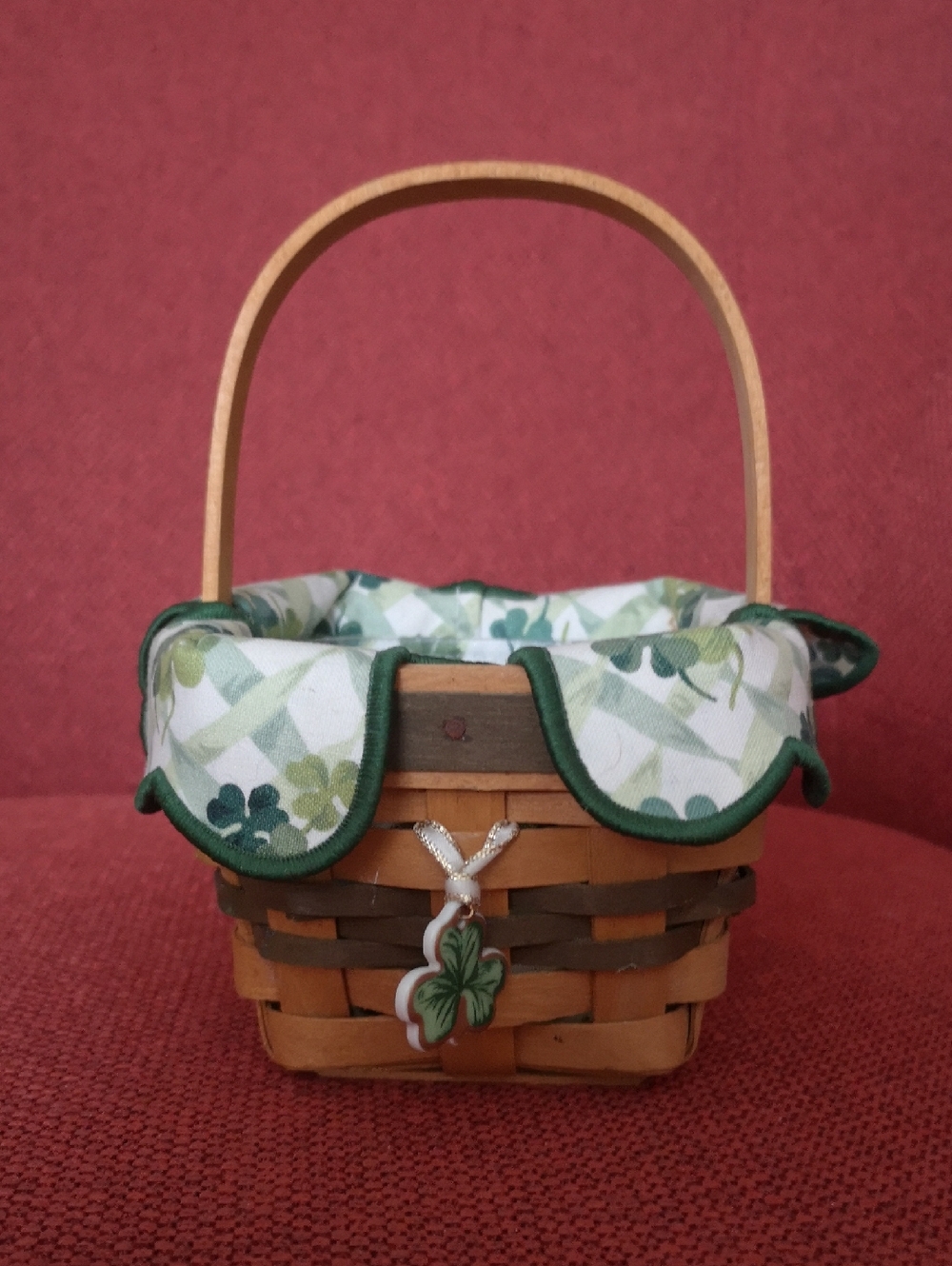 Collectible Vintage Signed Longaberger Basket Lucky Clover with Liner & Charm